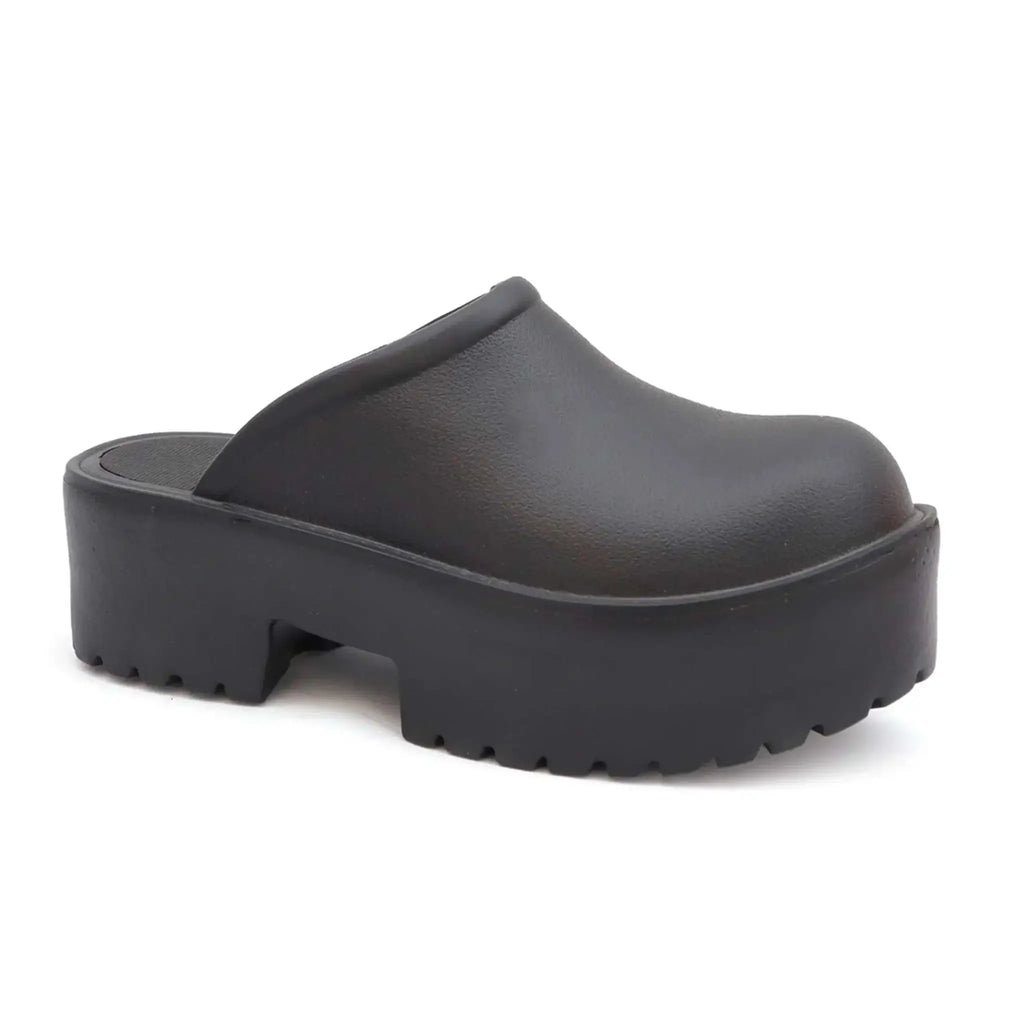 YOKI KLARAH-04 Women's EVA slide platform clog sandals in black.
