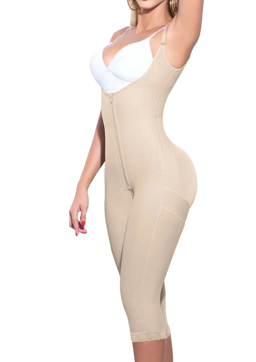 Braless slimming bodysuit with total body control and customizable comfort.